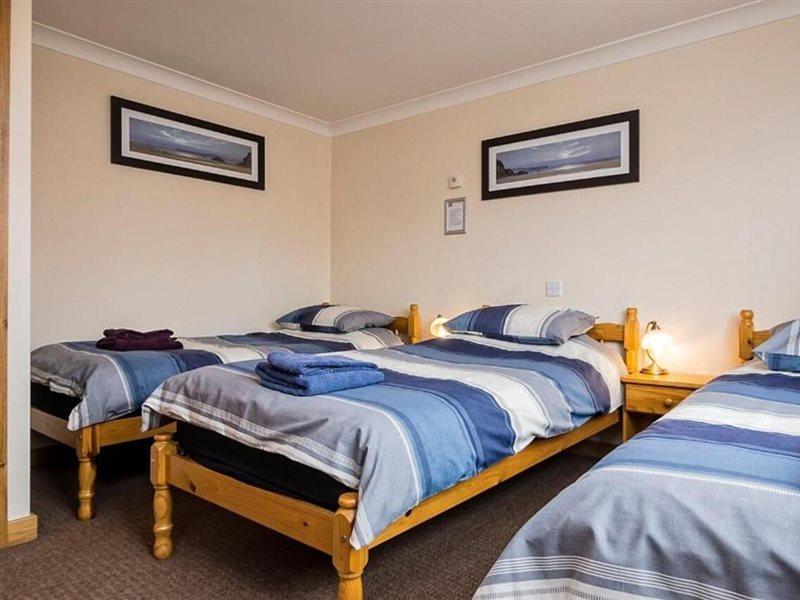 Thorne 3* Doncaster